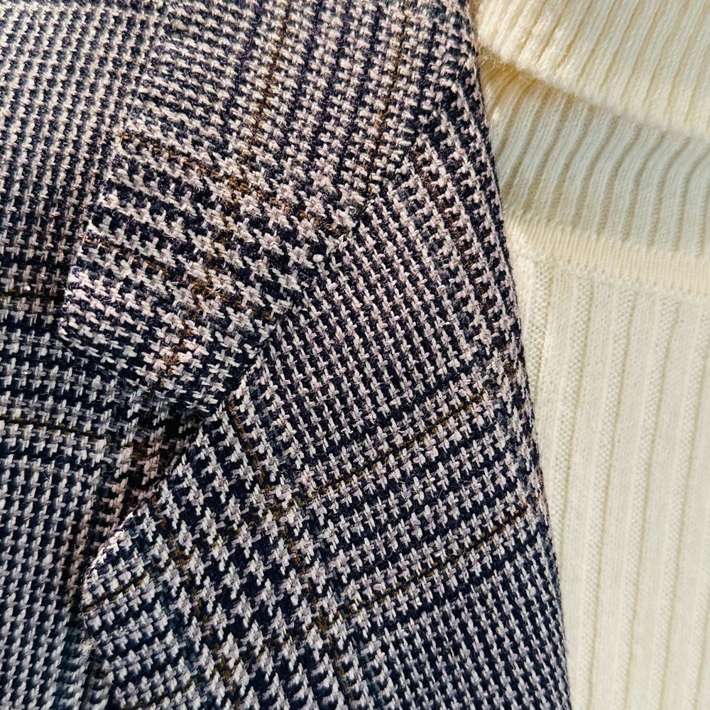 Vintage Neiman Marcus Men's Houndstooth Sports Coat. - Picture 3 of 13
